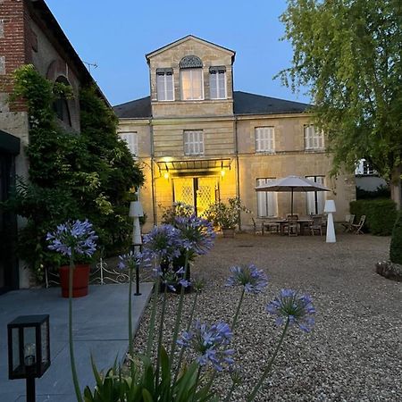 Chambres D'Hotes & Spa Les Perce Neige Vernou-sur-Brenne Exteriör bild